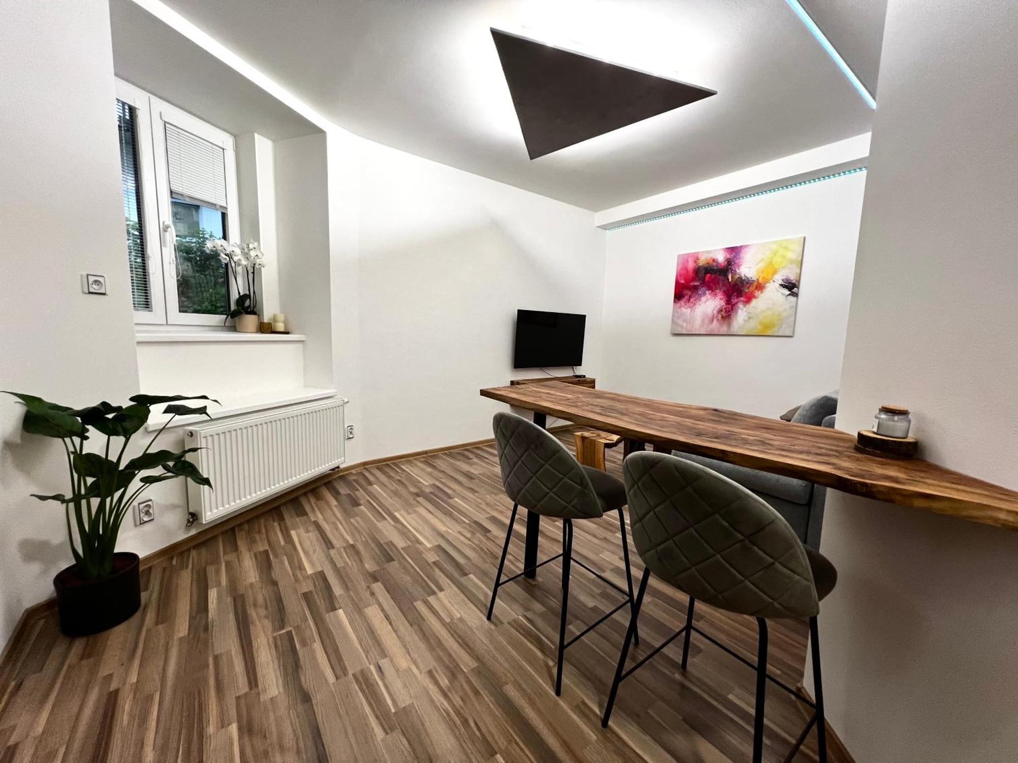 Palackeho Lobby Apartment Оломоуц Экстерьер фото